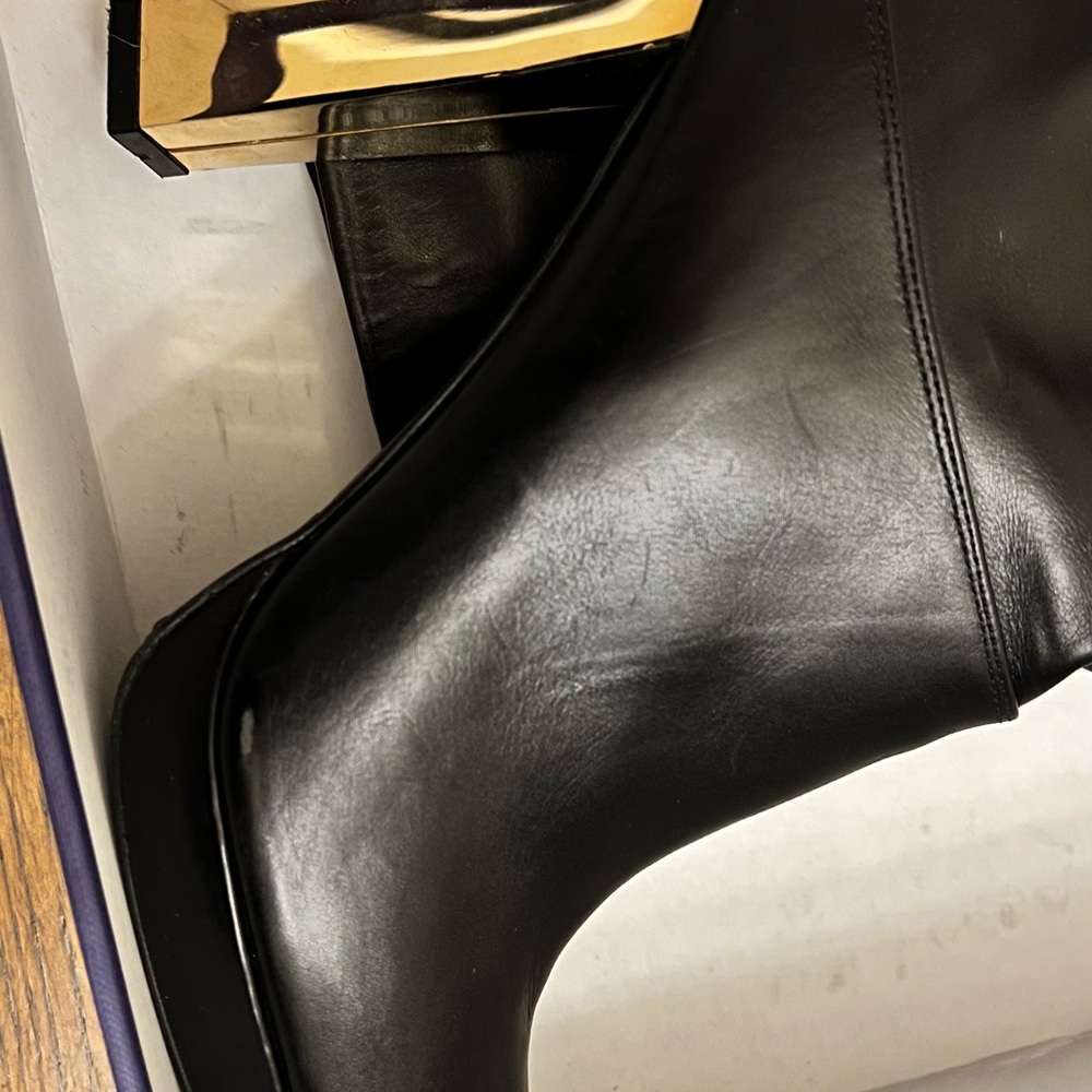Black Leather Knee-High Boots with Gold Block Heel - Picture 4 of 8